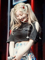 kim dahyun
